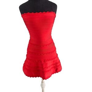 Herve Leger Red Fit and Flare Strapless Scalloped Bandage Dress Size Medium